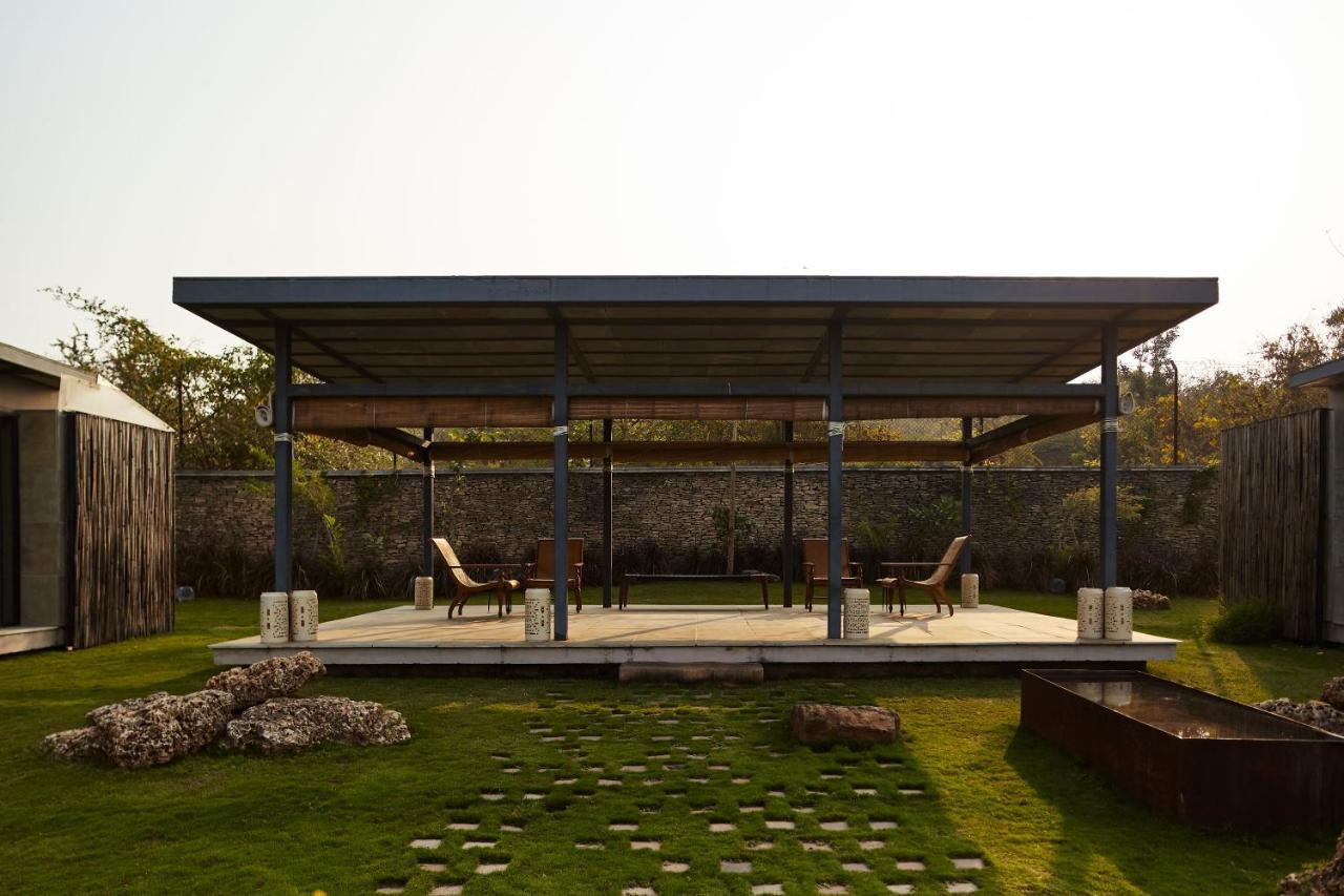 Woods At Sasan Hotel Sasan Gir Luaran gambar